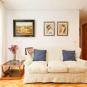 Gatu Elvira Junto Al Hospital Y Playa 2 Dormit Y 2 Banos, Preferente Mayores De 25 Anos Y Familias Apartamento