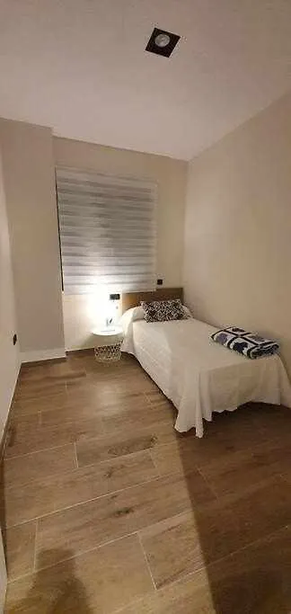 Estupendo Piso Nuevo En Playa Victoria Apartment Cadiz